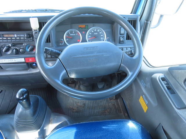 いすゞエルフバキュームカー小型（2t・3t）[写真19]