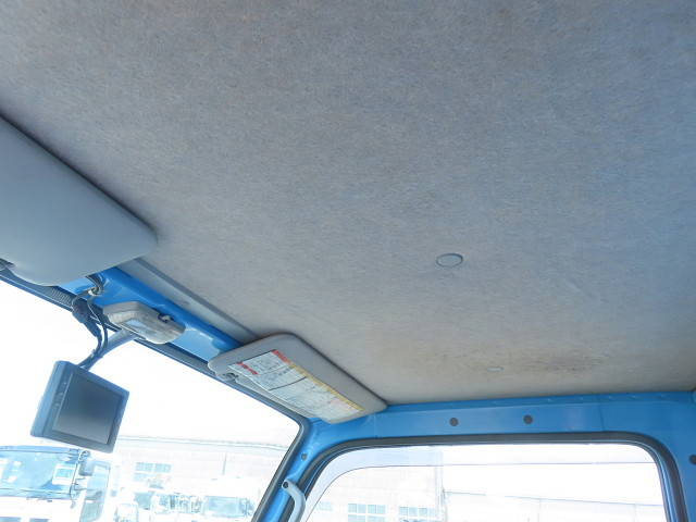 いすゞエルフバキュームカー小型（2t・3t）[写真20]