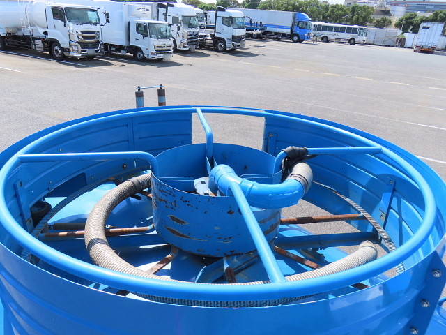 いすゞエルフバキュームカー小型（2t・3t）[写真27]