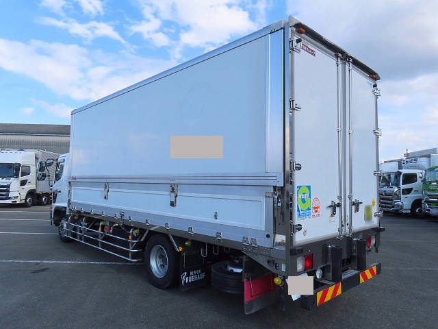 日野レンジャー冷蔵冷凍ウイング増トン（6t・8t）[写真04]