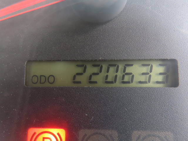 日野レンジャー冷蔵冷凍ウイング増トン（6t・8t）[写真40]