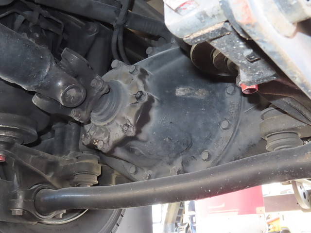 日野レンジャー冷蔵冷凍ウイング増トン（6t・8t）[写真08]