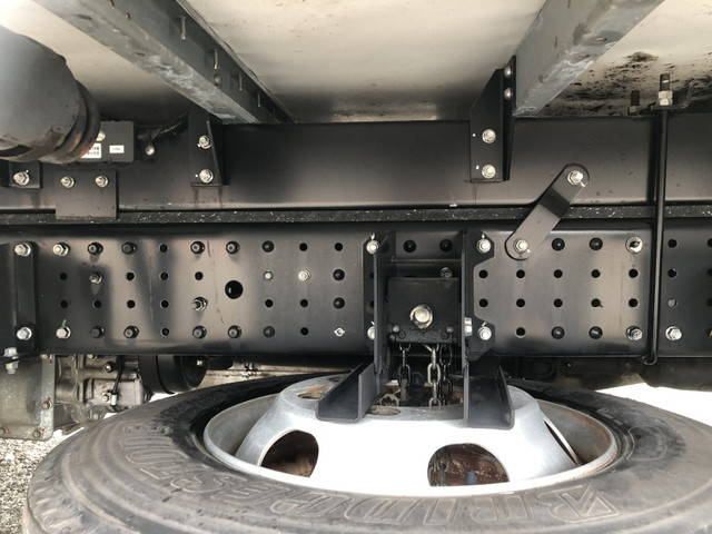 三菱ふそうキャンターアルミウイング小型（2t・3t）[写真20]