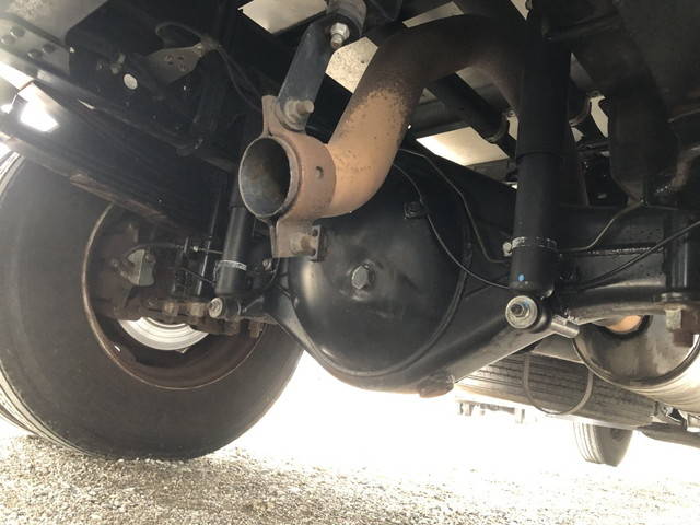 三菱ふそうキャンターアルミウイング小型（2t・3t）[写真23]