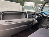 三菱ふそうキャンターアルミウイング小型（2t・3t）[写真30]