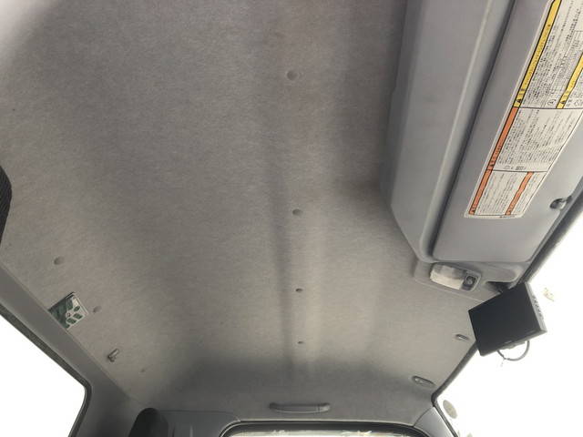 三菱ふそうキャンターアルミウイング小型（2t・3t）[写真32]