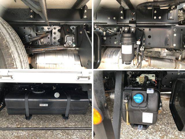 三菱ふそうキャンターアルミウイング小型（2t・3t）[写真36]