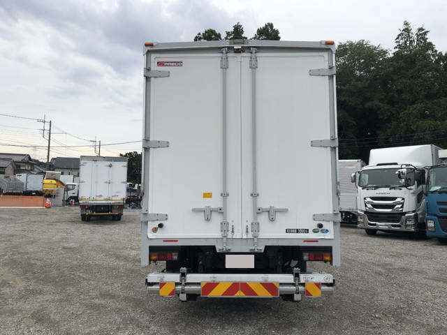 三菱ふそうキャンターアルミウイング小型（2t・3t）[写真05]