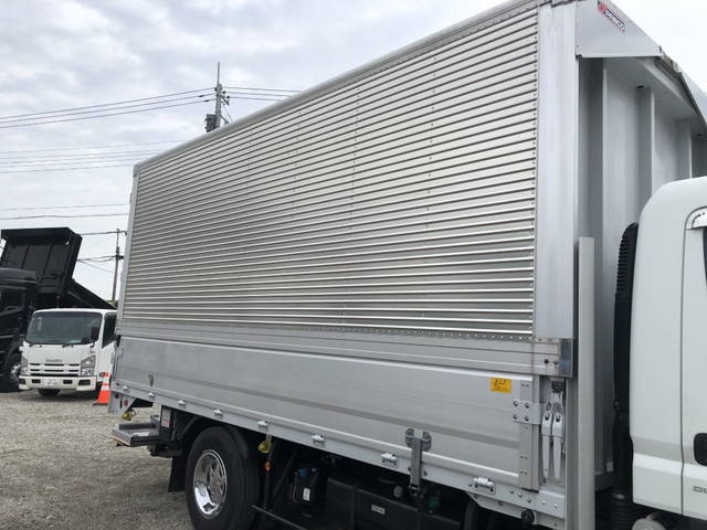 三菱ふそうキャンターアルミウイング小型（2t・3t）[写真07]