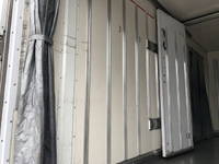 いすゞエルフ冷凍車（冷蔵車）小型（2t・3t）[写真12]