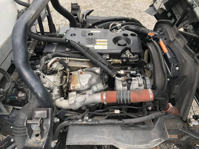 いすゞエルフ冷凍車（冷蔵車）小型（2t・3t）[写真18]