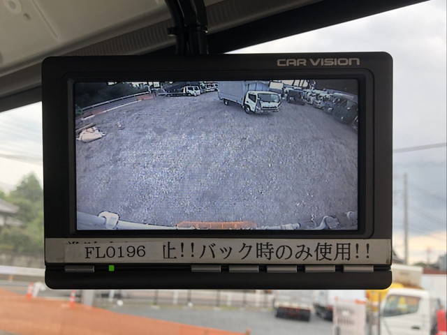 いすゞエルフ冷凍車（冷蔵車）小型（2t・3t）[写真32]