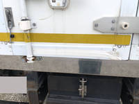 いすゞエルフ冷凍車（冷蔵車）小型（2t・3t）[写真39]