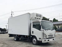 いすゞエルフ冷凍車（冷蔵車）小型（2t・3t）[写真03]