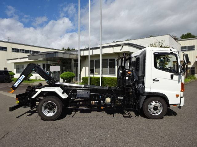 日野レンジャーコンテナ専用車中型（4t）[写真05]