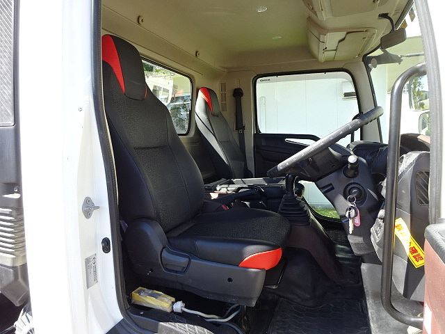 日野レンジャーコンテナ専用車中型（4t）[写真23]