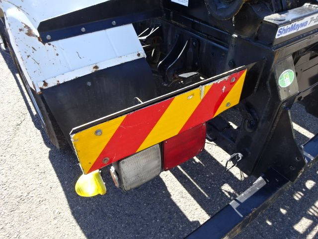 日野レンジャーコンテナ専用車中型（4t）[写真37]