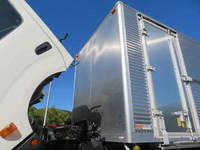 日野デュトロアルミバン小型（2t・3t）[写真31]