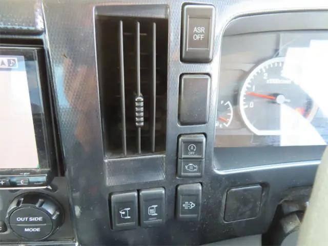 いすゞエルフセーフティローダー小型（2t・3t）[写真16]