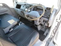 三菱ふそうキャンター穴掘建柱車小型（2t・3t）[写真09]