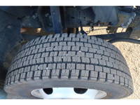 三菱ふそうキャンター平ボディ小型（2t・3t）[写真26]