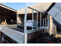 三菱ふそうキャンター平ボディ小型（2t・3t）[写真28]