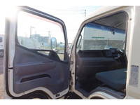 三菱ふそうキャンター平ボディ小型（2t・3t）[写真38]