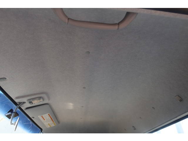 三菱ふそうキャンター平ボディ小型（2t・3t）[写真40]