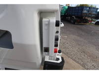 いすゞエルフパッカー車（塵芥車）小型（2t・3t）[写真11]