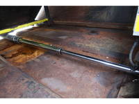 いすゞエルフパッカー車（塵芥車）小型（2t・3t）[写真20]