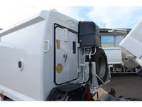 いすゞエルフパッカー車（塵芥車）小型（2t・3t）[写真25]