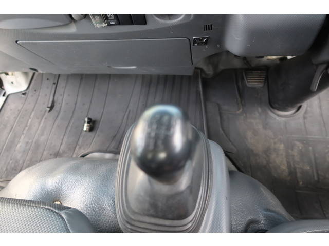 いすゞエルフパッカー車（塵芥車）小型（2t・3t）[写真39]