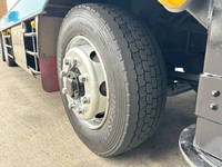 三菱ふそうスーパーグレートセルフローダー大型（10t）[写真17]