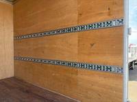 三菱ふそうキャンターアルミバン小型（2t・3t）[写真13]