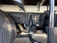 三菱ふそうキャンターアルミバン小型（2t・3t）[写真16]