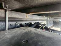 三菱ふそうキャンター平ボディ小型（2t・3t）[写真14]