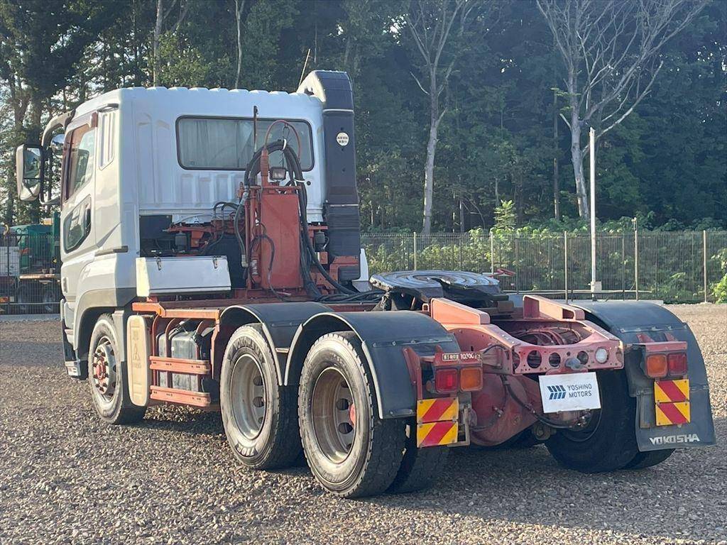 三菱ふそうスーパーグレートトレーラーヘッド（トラクターヘッド）大型（10t）[写真03]