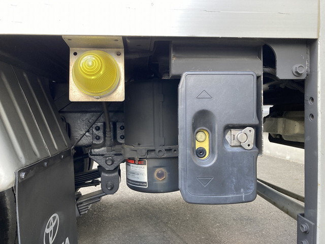 トヨタダイナパネルバン小型（2t・3t）[写真10]