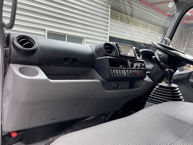 トヨタダイナパネルバン小型（2t・3t）[写真19]