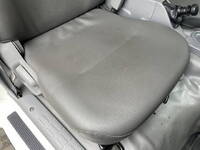 トヨタダイナパネルバン小型（2t・3t）[写真34]