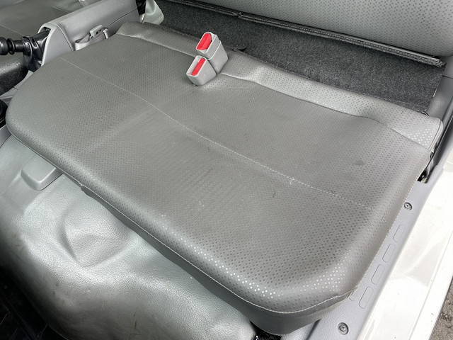 トヨタダイナパネルバン小型（2t・3t）[写真38]