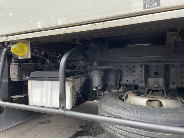 トヨタダイナパネルバン小型（2t・3t）[写真09]