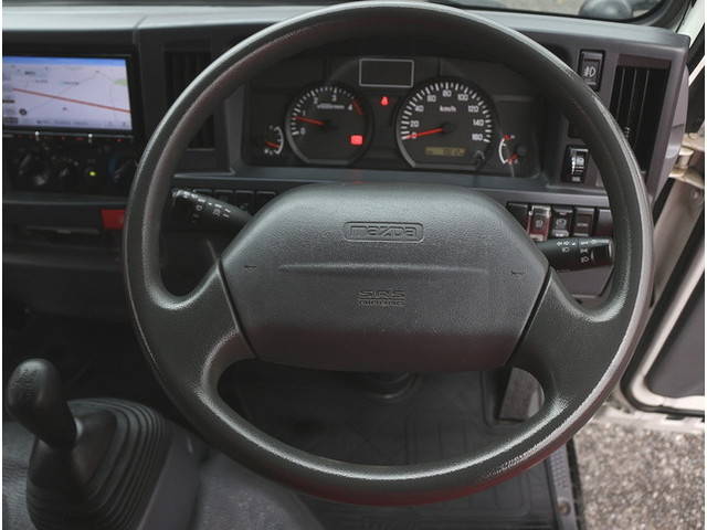 マツダタイタン平ボディ小型（2t・3t）[写真17]