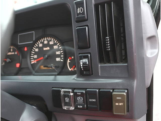 マツダタイタン平ボディ小型（2t・3t）[写真22]