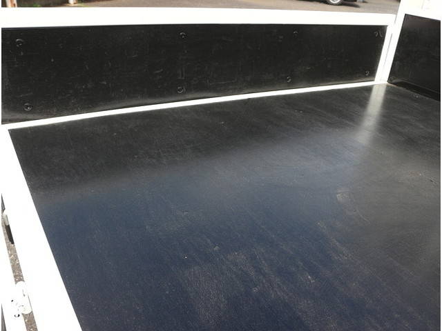 いすゞエルフ平ボディ小型（2t・3t）[写真07]