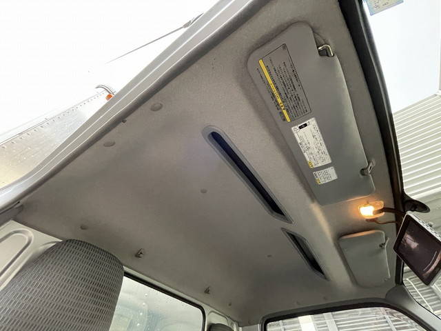 トヨタトヨエースアルミバン小型（2t・3t）[写真19]