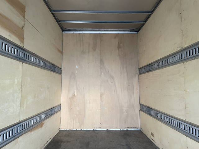 トヨタトヨエースアルミバン小型（2t・3t）[写真25]