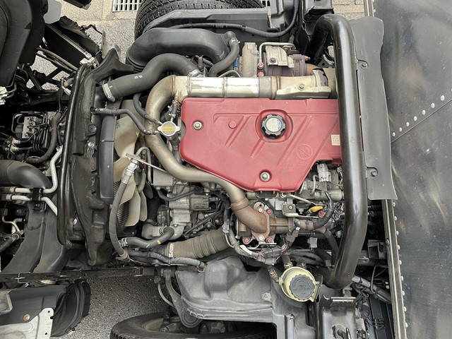 トヨタトヨエースアルミバン小型（2t・3t）[写真06]