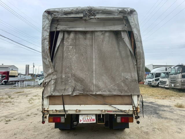 日野デュトロ幌ウイング小型（2t・3t）[写真11]
