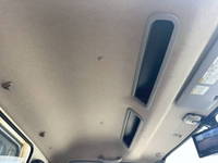 日野デュトロ幌ウイング小型（2t・3t）[写真37]